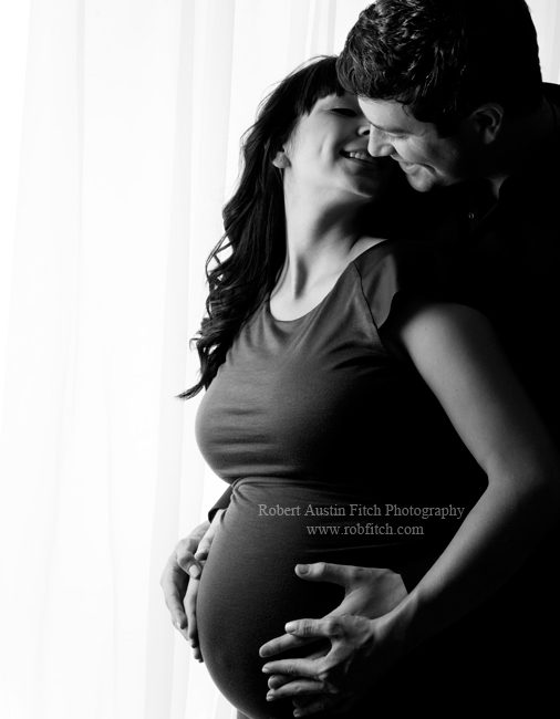 Pregnant Couple Pictures 6
