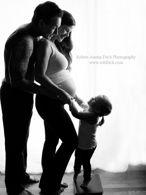 Family maternity photo ideas