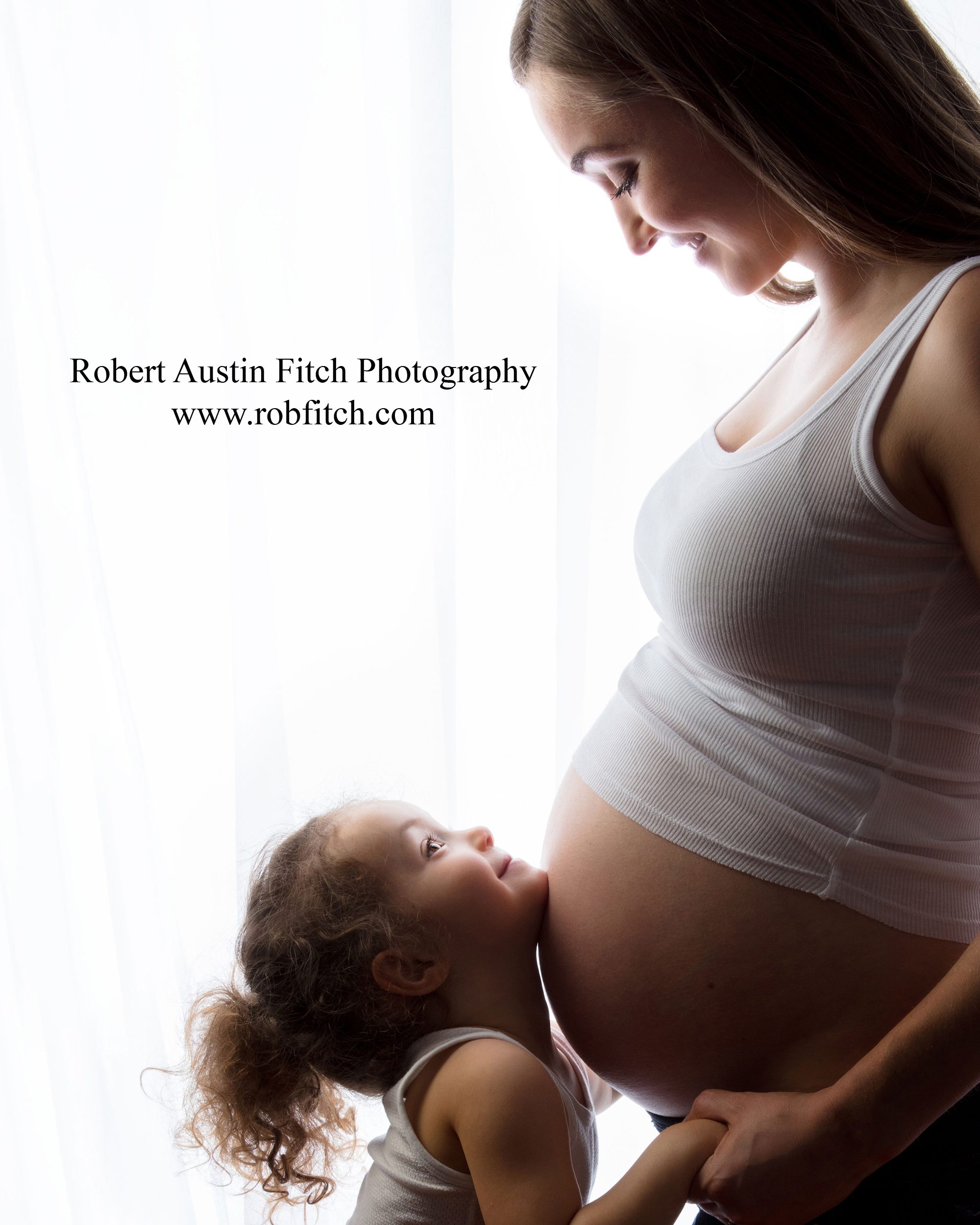 Maternity Photo Shoot Ideas Poses with Daughter